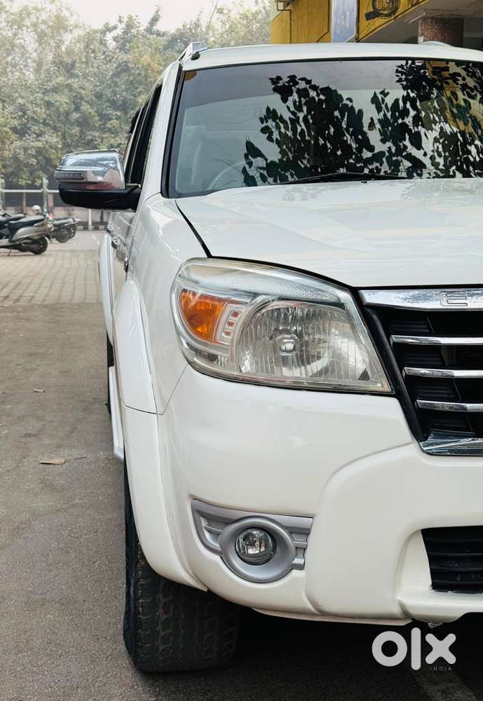 Ford Endeavour 2.5 4x2 Mt, 2012, Diesel