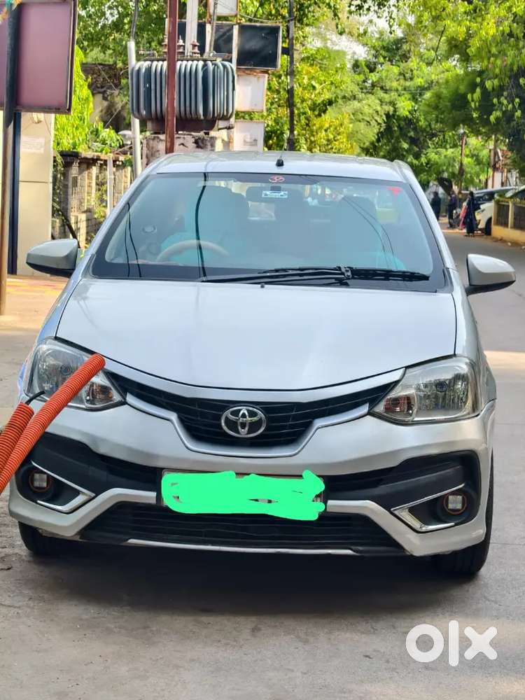 Toyota Platinum Etios 1.4 2017  December
