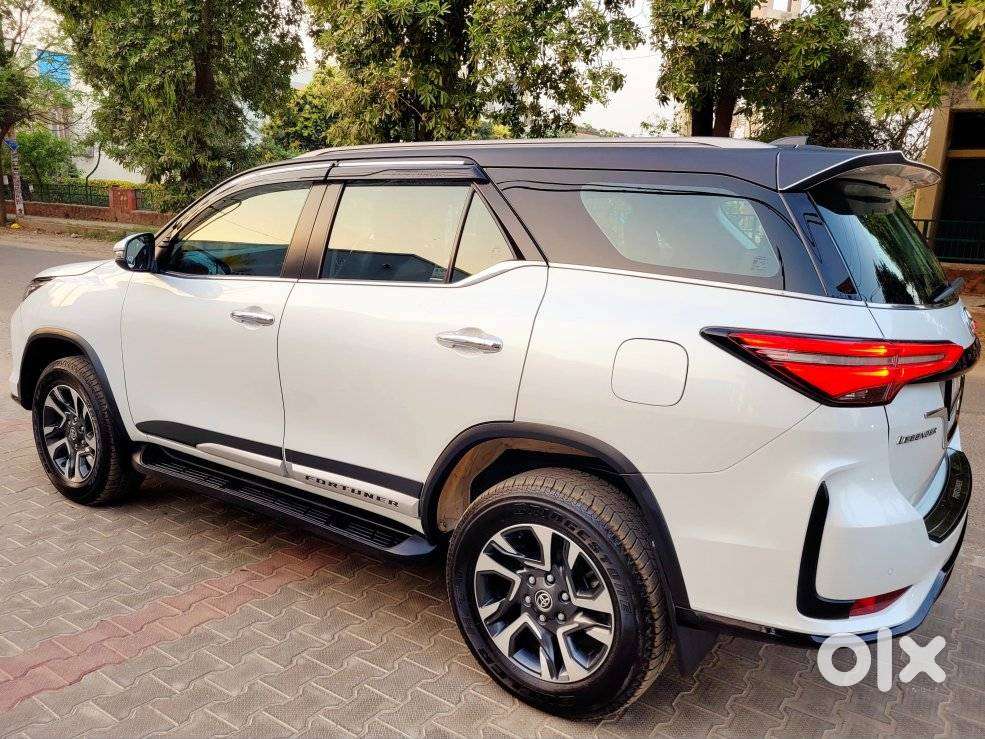 Toyota Fortuner Legender 4x2 At 2.8, 2025, Diesel