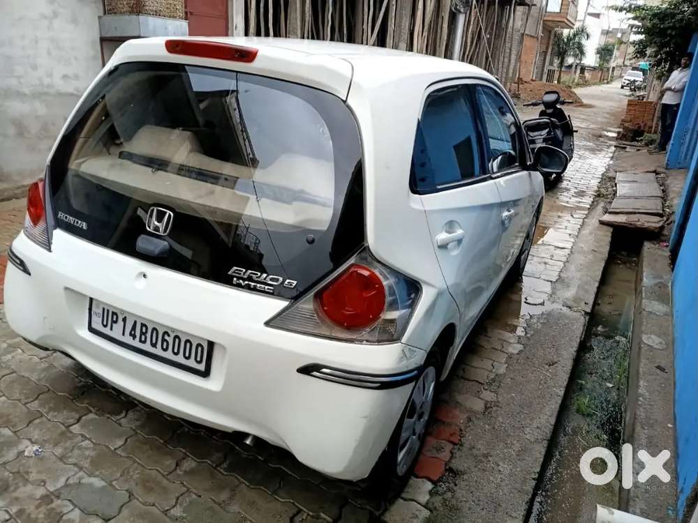 Honda Brio Petrol 2012 Variant