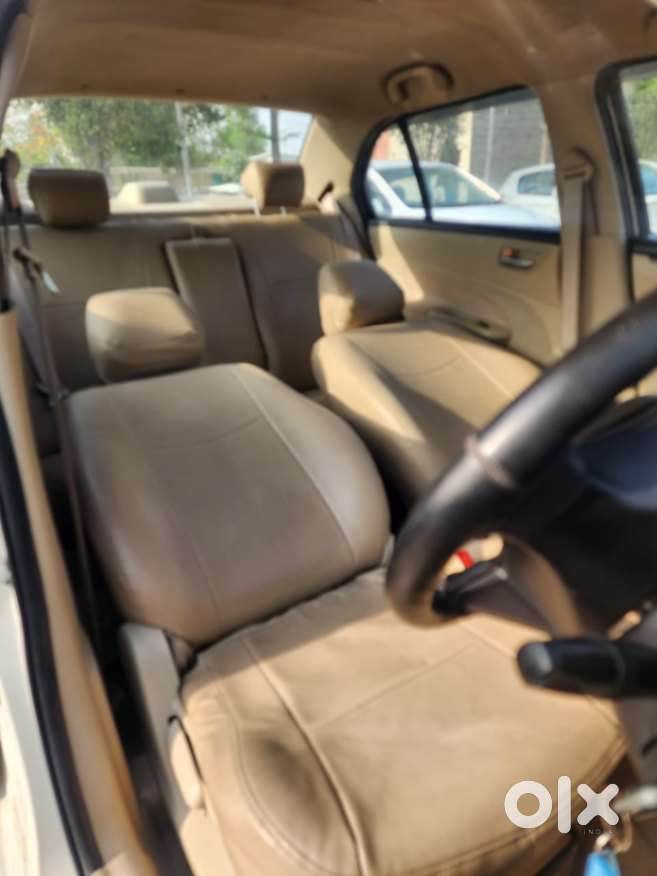 Maruti Suzuki Swift Dzire Vxi(o) Mt, 2013, Petrol