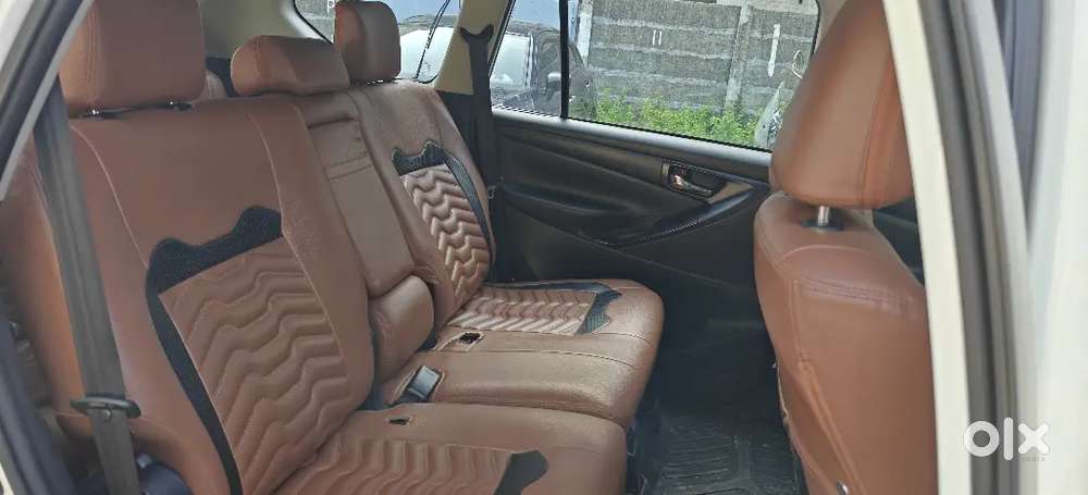 Toyota Innova Crysta Diesel 2019