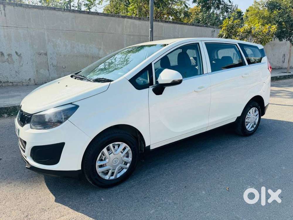 Mahindra Marazzo M2 8str, 2022, Diesel