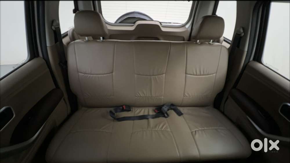 Mahindra Tuv 300 T8, 2015, Diesel