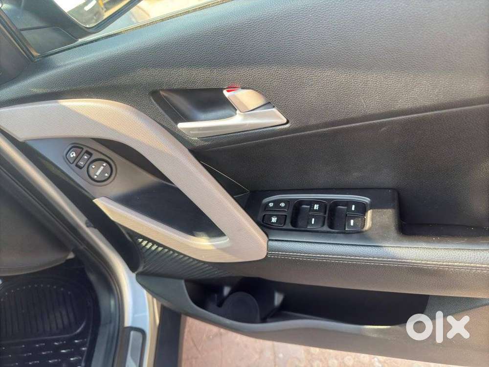 Hyundai Creta 1.6 Sx (o), 2018, Petrol