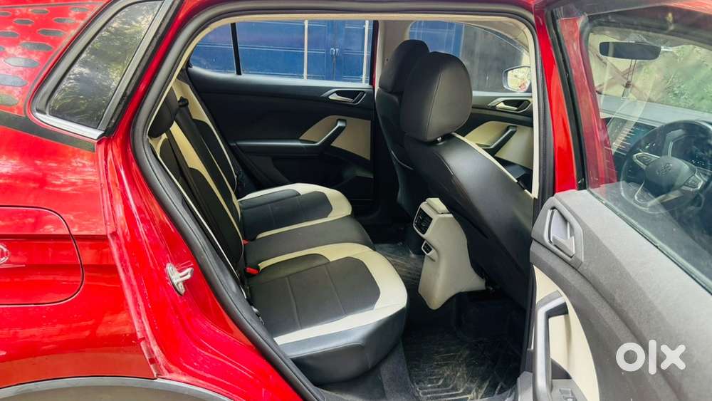 Volkswagen Taigun Topline 1.0 Tsi Petrol 2023