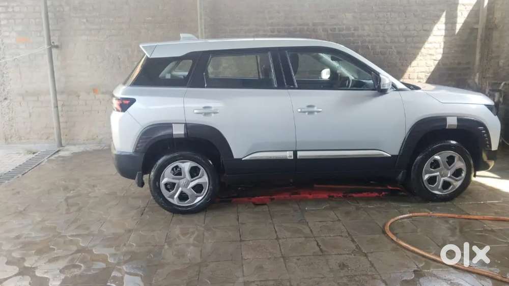 2024 Maruti Suzuki Brezza Hybrid Manual 5000 Km