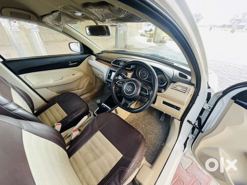 Maruti Suzuki Swift Dzire Vxi Optional, 2017, Petrol