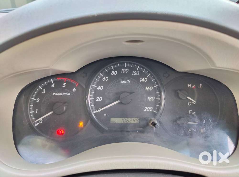 Toyota Innova 2013