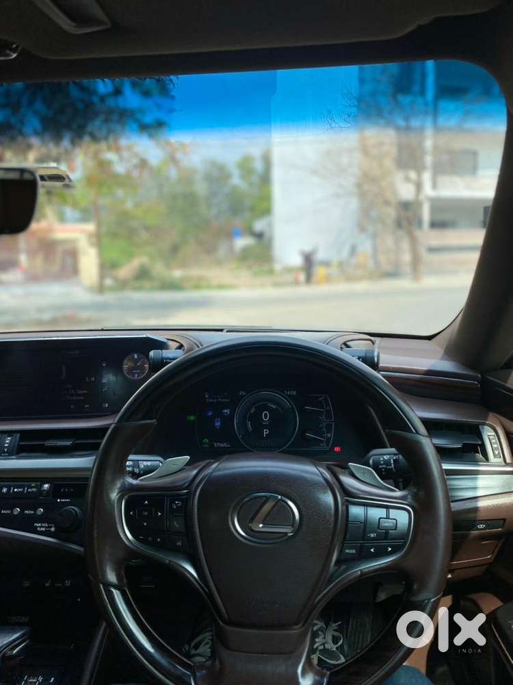 Lexus Es 2019 Petrol Well Maintained