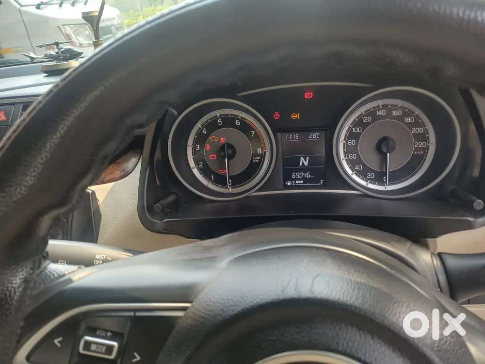 Maruti Suzuki Dzire 2017 Vxi Amt