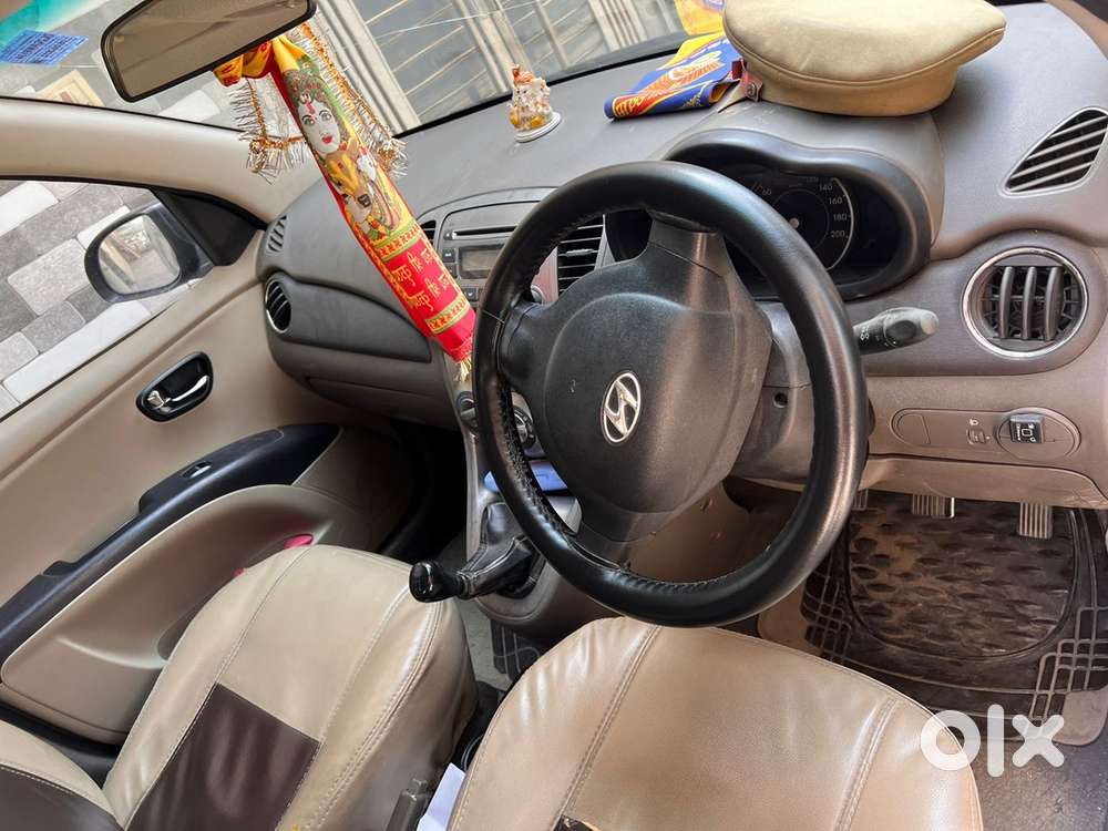 Hyundai I10 Sportz 2012 Year