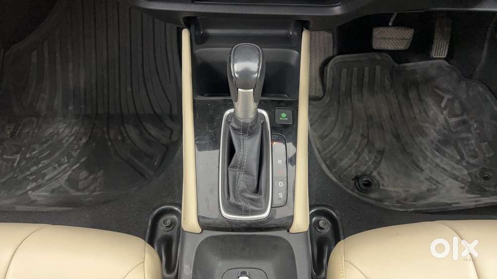 Honda City I-vtec Cvt Zx, 2021, Petrol