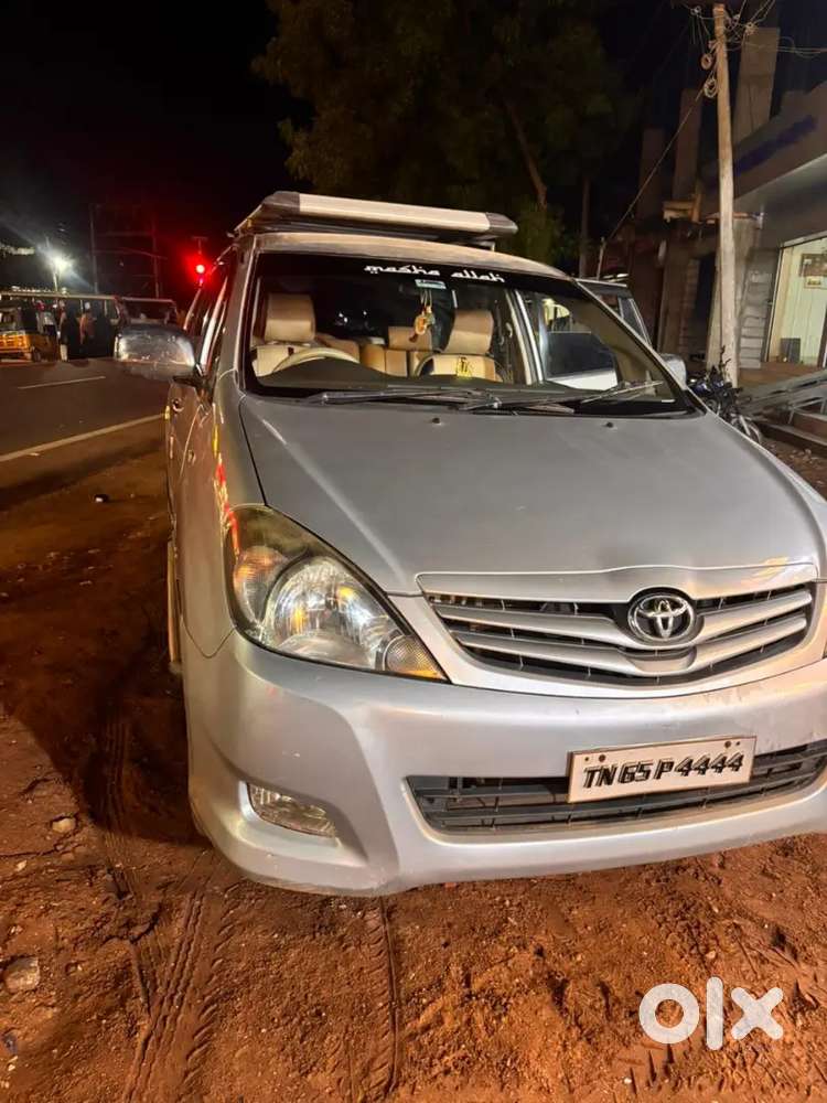 Toyota Innova 2011 Diesel 172000 Km Driven