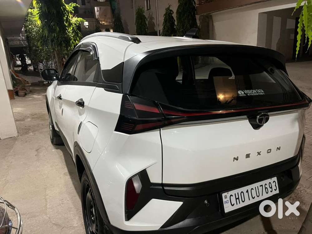 Tata Nexon 2024 Petrol Well Maintained
