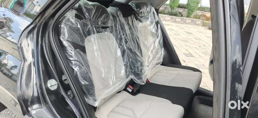 Hyundai Venue Kappa 2025 Mt 1.2 Petrol With Sanroof