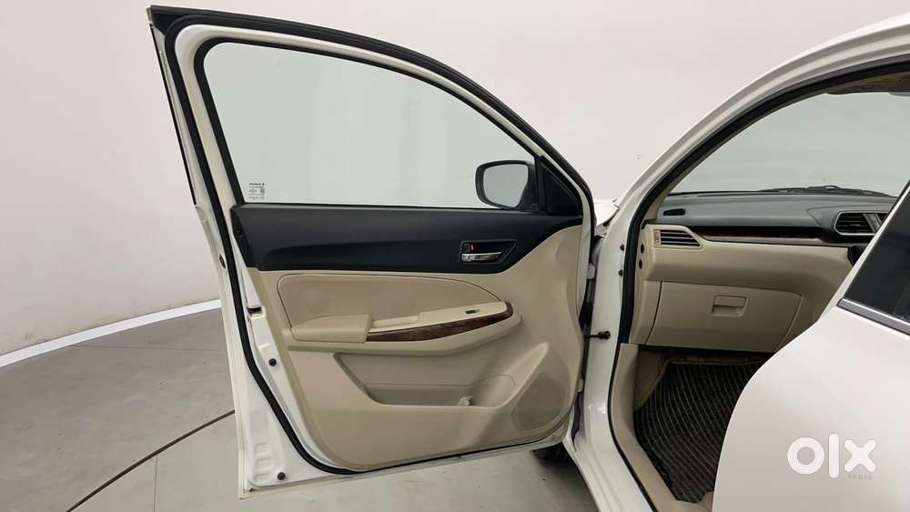 Maruti Suzuki Dzire 1.2 Zxi Amt, 2017, Petrol