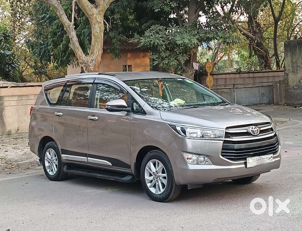 Toyota Innova Crysta 2.4 G Mt 7 Str, 2019, Diesel