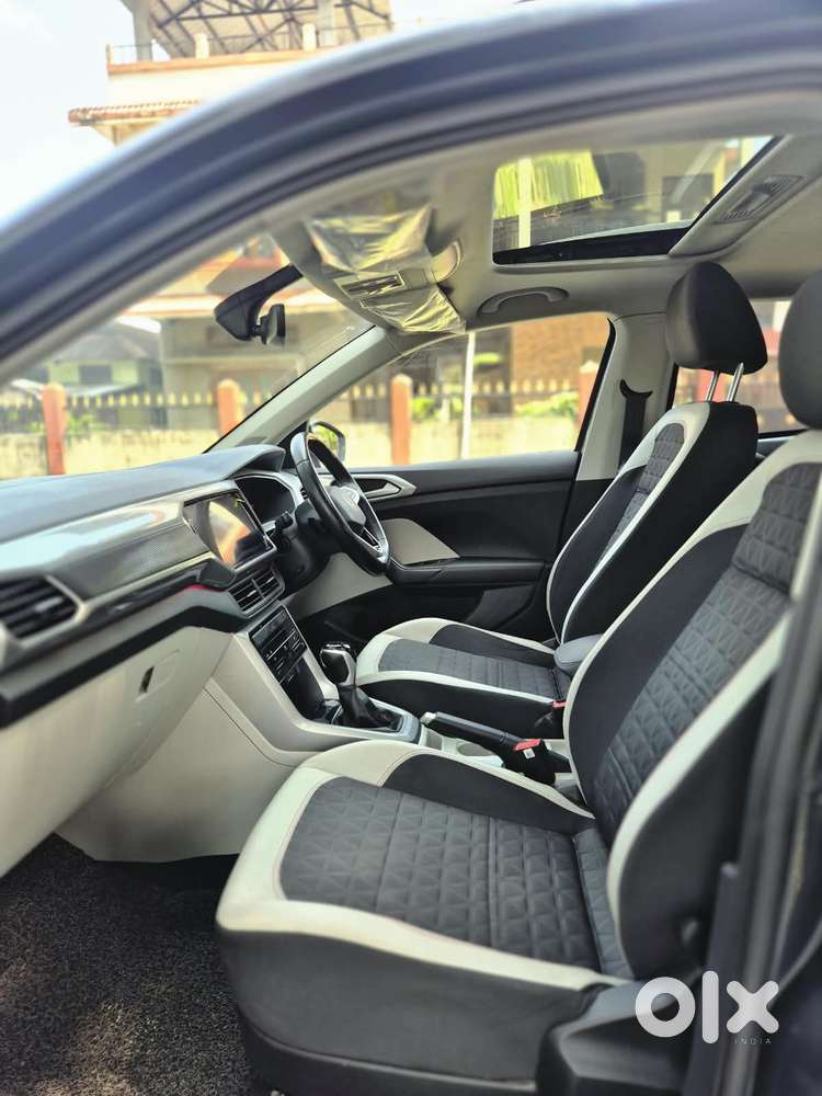 Volkswagen Tiguan, 2022, Petrol