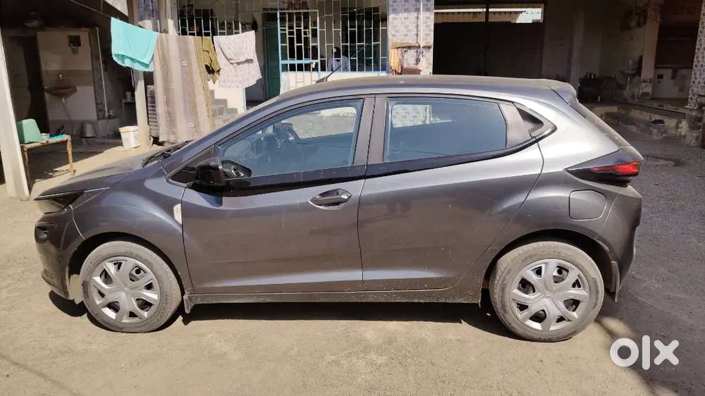 Tata Altroz 2023 Petrol 21000 Km Driven
