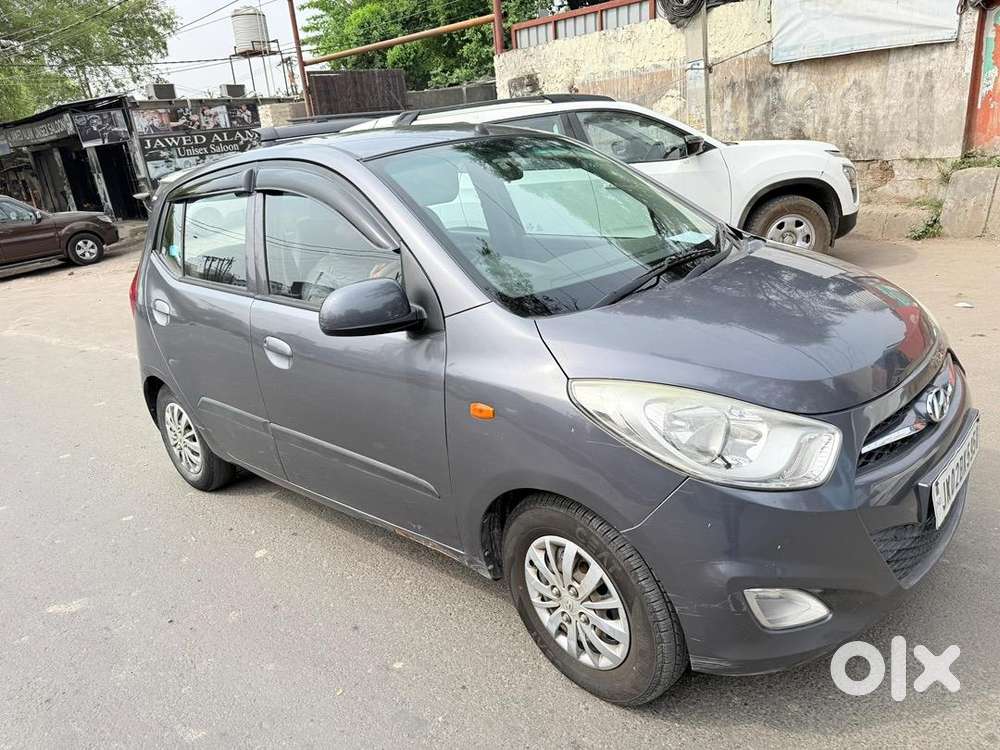 Hyundai I10 2015 Petrol 74000 Km Driven