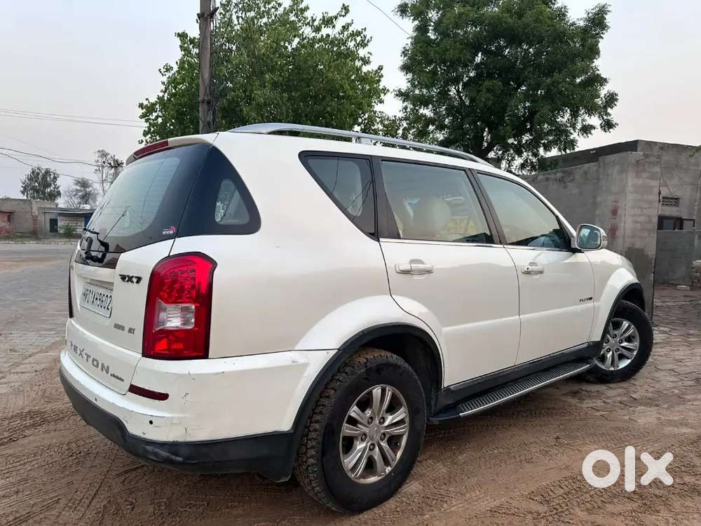 Mahindra Rexton 2014 ऑटोमैटिक