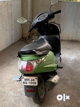 Pleasure scooty best sale second hand price