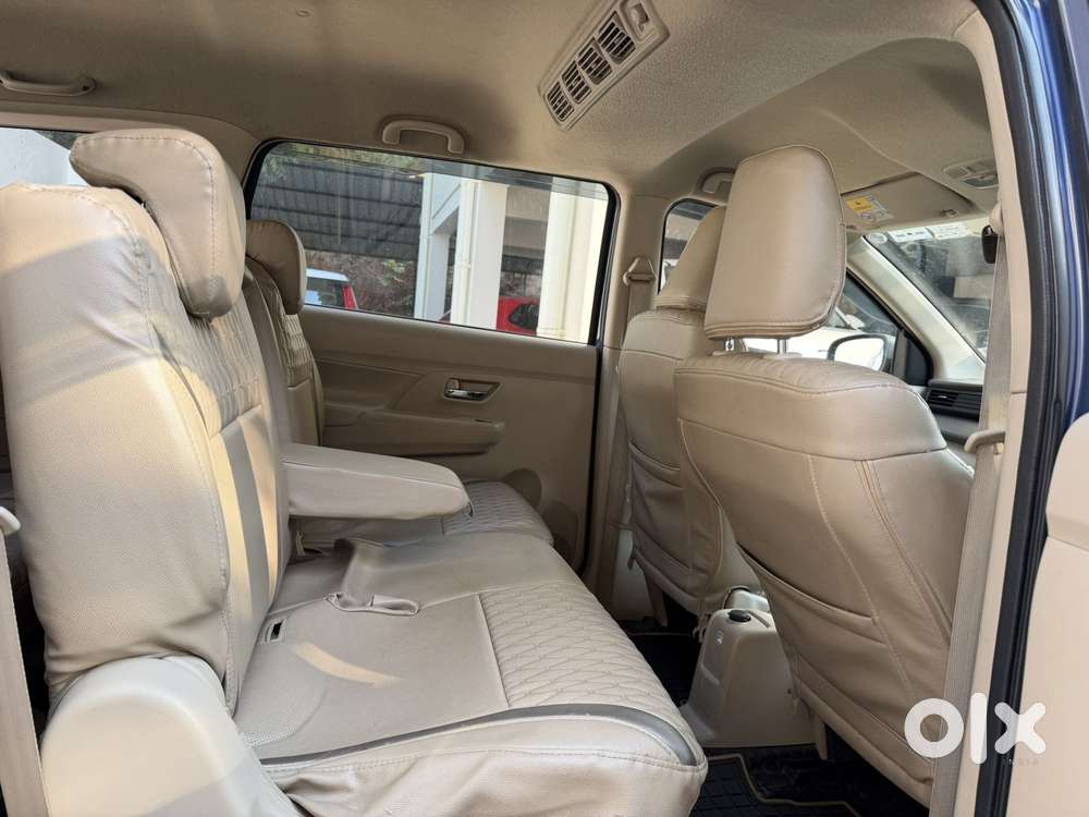 Maruti Suzuki Ertiga Vxi Shvs, 2022, Petrol