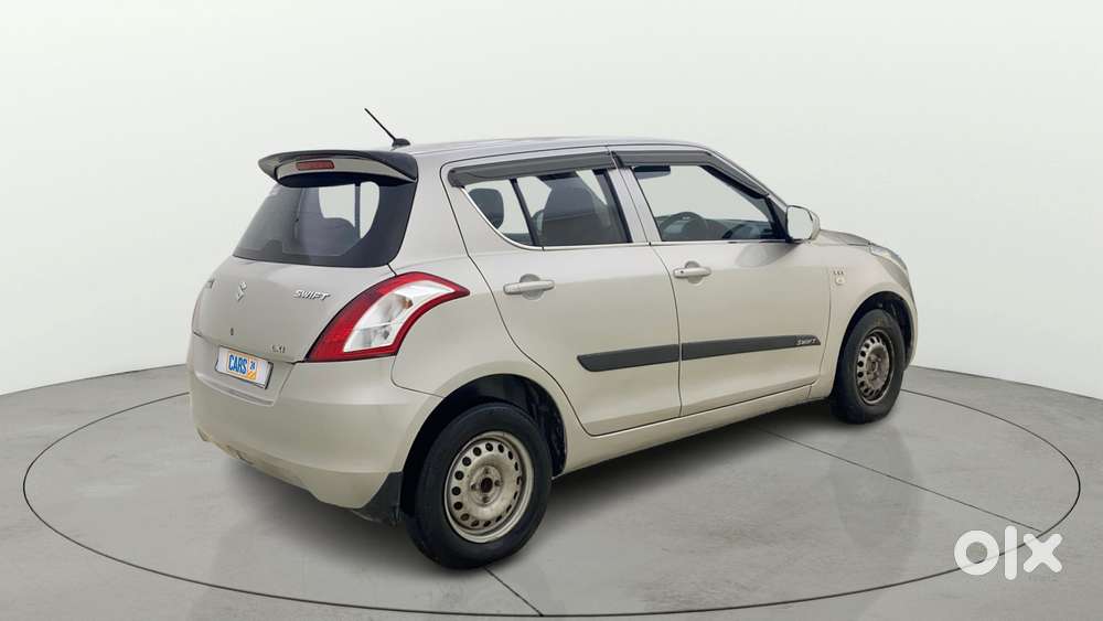 Maruti Suzuki Swift Lxi, 2016, Petrol