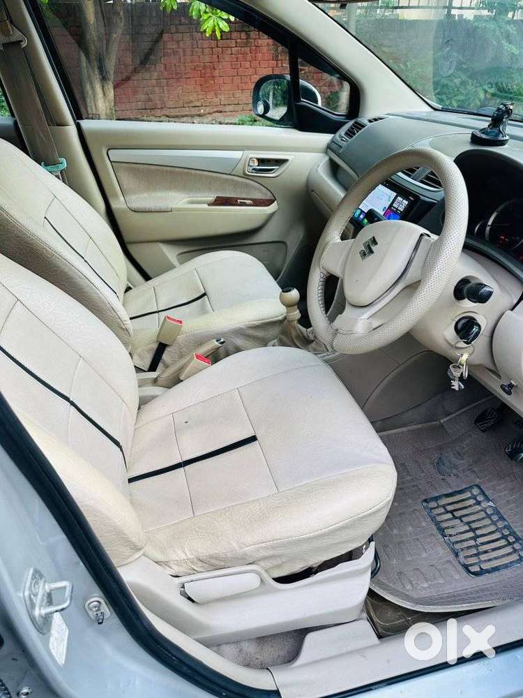 Maruti Suzuki Ertiga 2012-2015 Vdi, 2012, Diesel