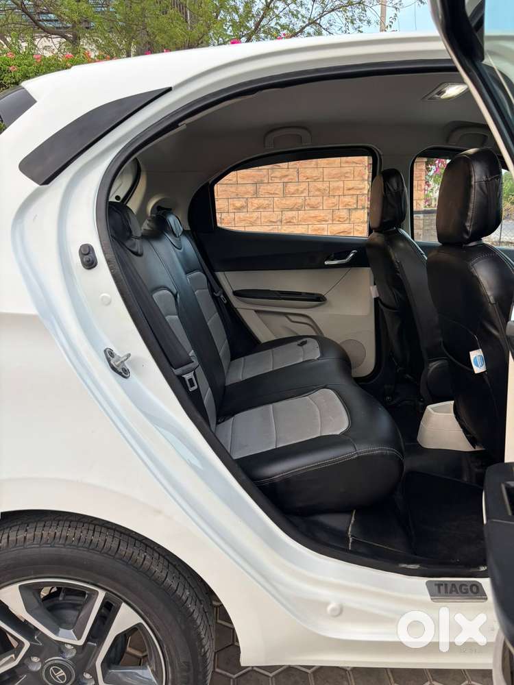 Tata Tiago 1.2 Revotron Xza, 2022, Petrol
