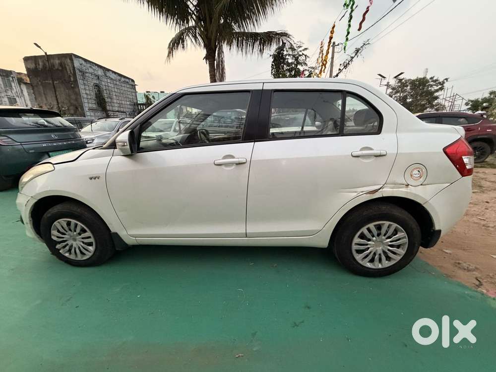 Maruti Suzuki Swift Dzire Vxi Optional, 2012, Petrol