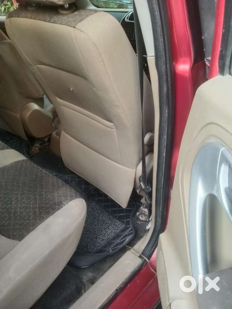 Mahindra Tuv 300 Mhawk100 T8, 2017, Diesel
