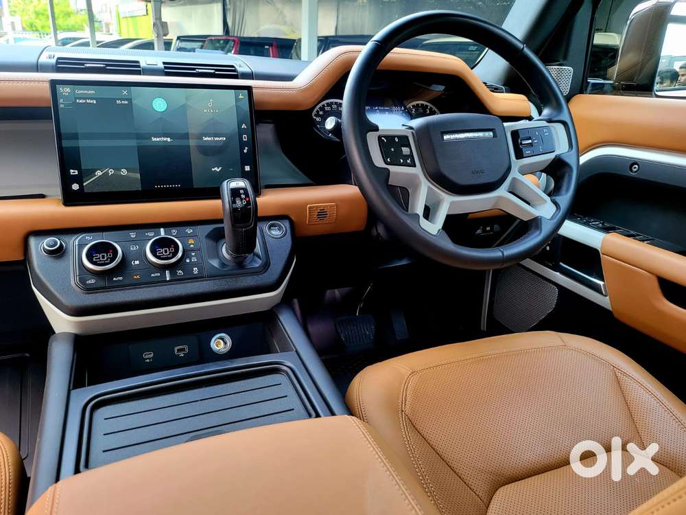 Land Rover Defender 3.0 L 130 Hse, 2023, Diesel