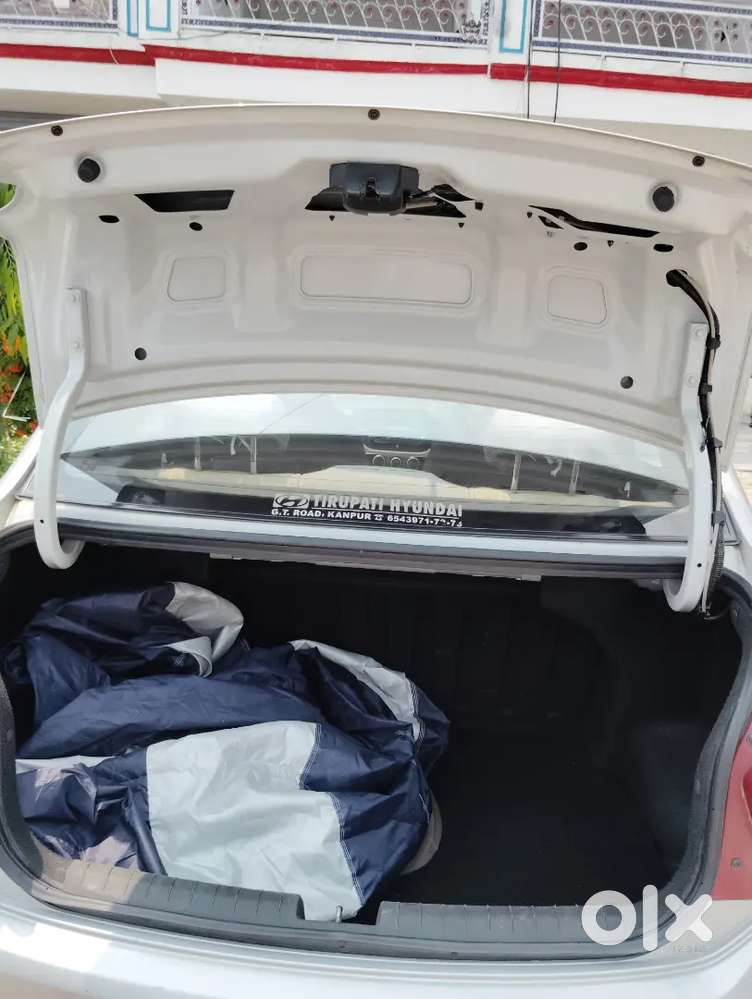 Hyundai Xcent 2015 Petrol 64500 Km Driven