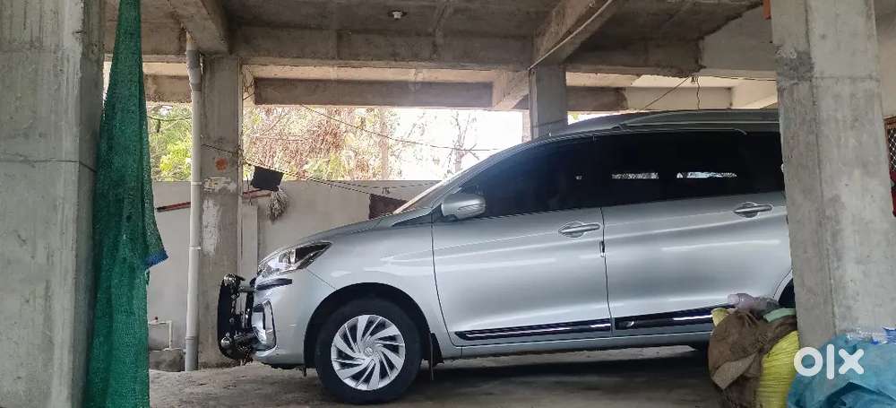 Maruti Suzuki Ertiga Vxi 2024