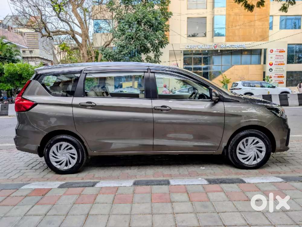 Maruti Suzuki Ertiga 1.5 Vxi, 2021, Petrol