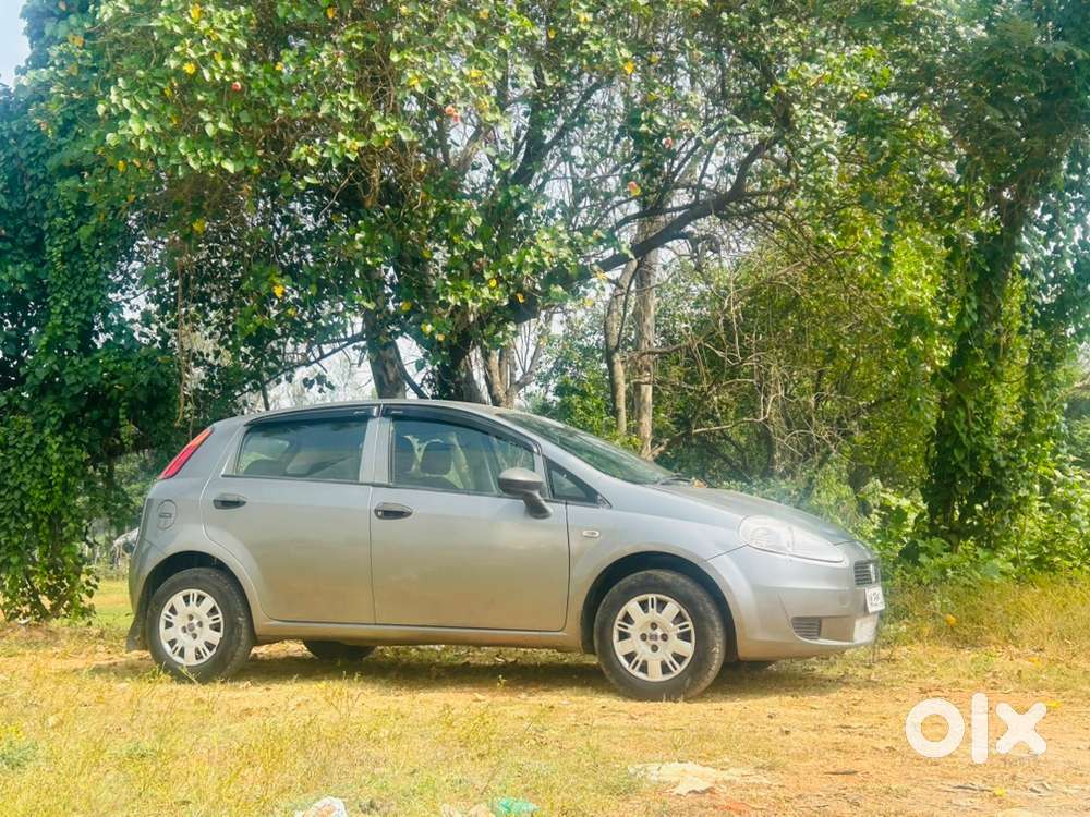 Fiat Grand Punto 2010 Petrol Manual Fresh Fc And Insurance