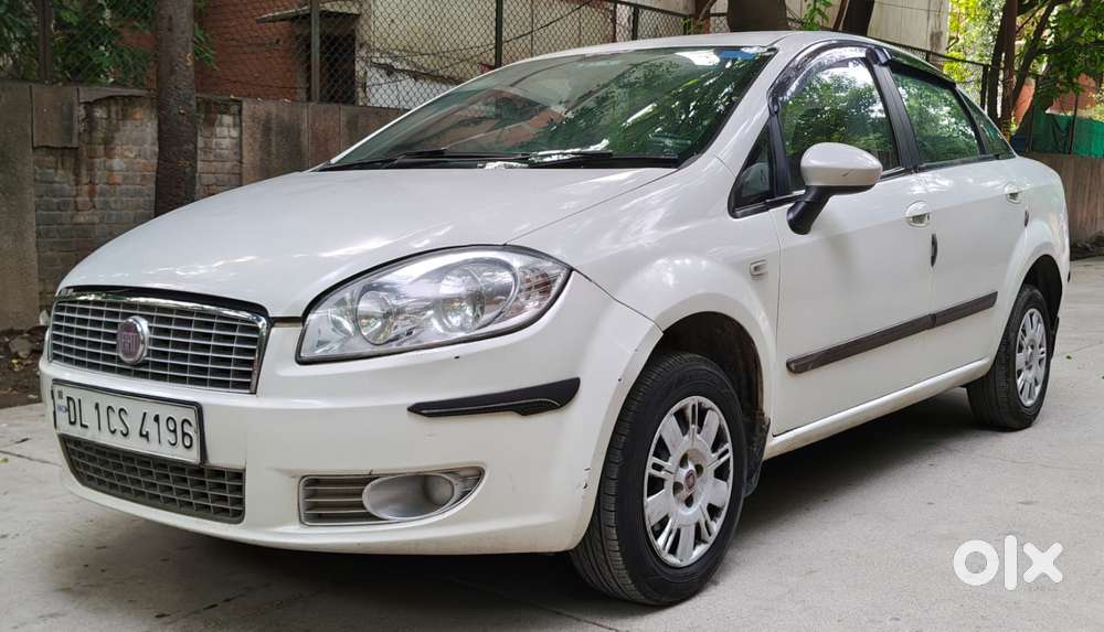 Fiat Linea 1.4 Active Fire, 2015, Petrol