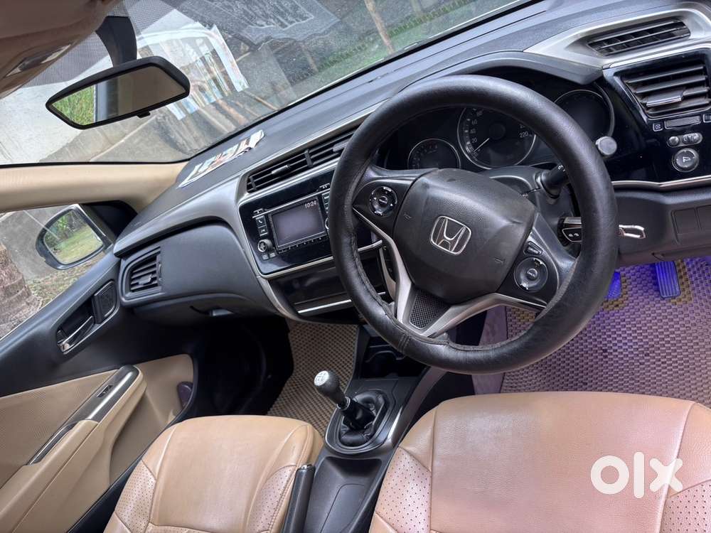 Honda City Top Model V 2016 Petrol Well Maintained
