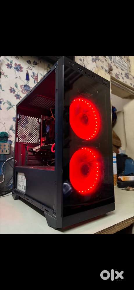 Gaming PC i5 7400 + GT710 2GB  8GB DDR4  RGB Cabinet