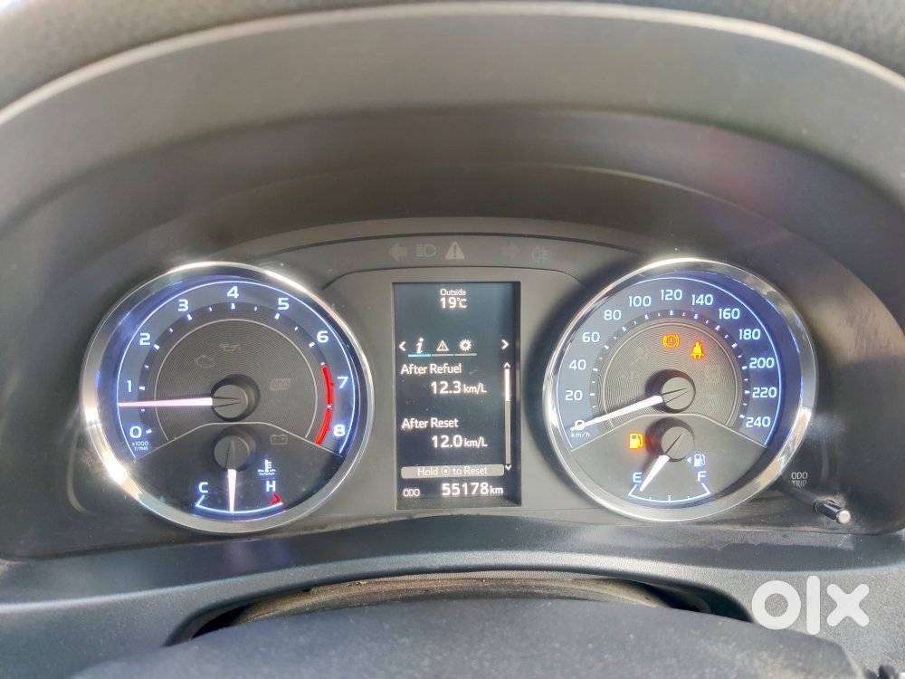 Toyota Corolla Altis 1.8 Gl, 2018, Petrol