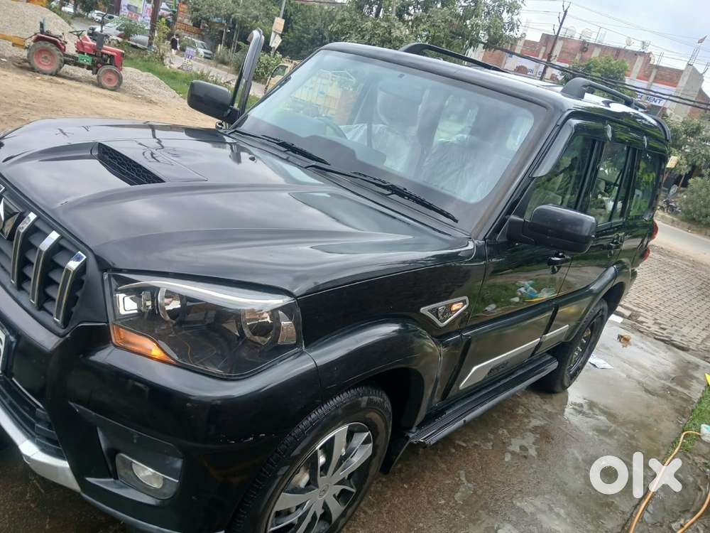 Mahindra Scorpio Classic 2026