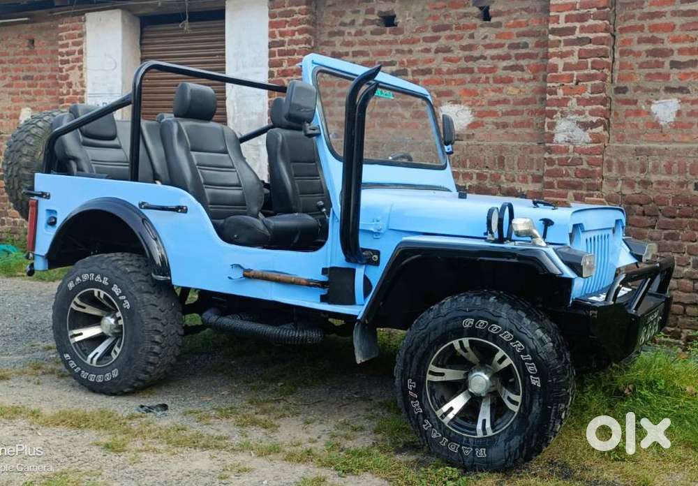Mahindra Willys Low Bonet, 2000, Diesel