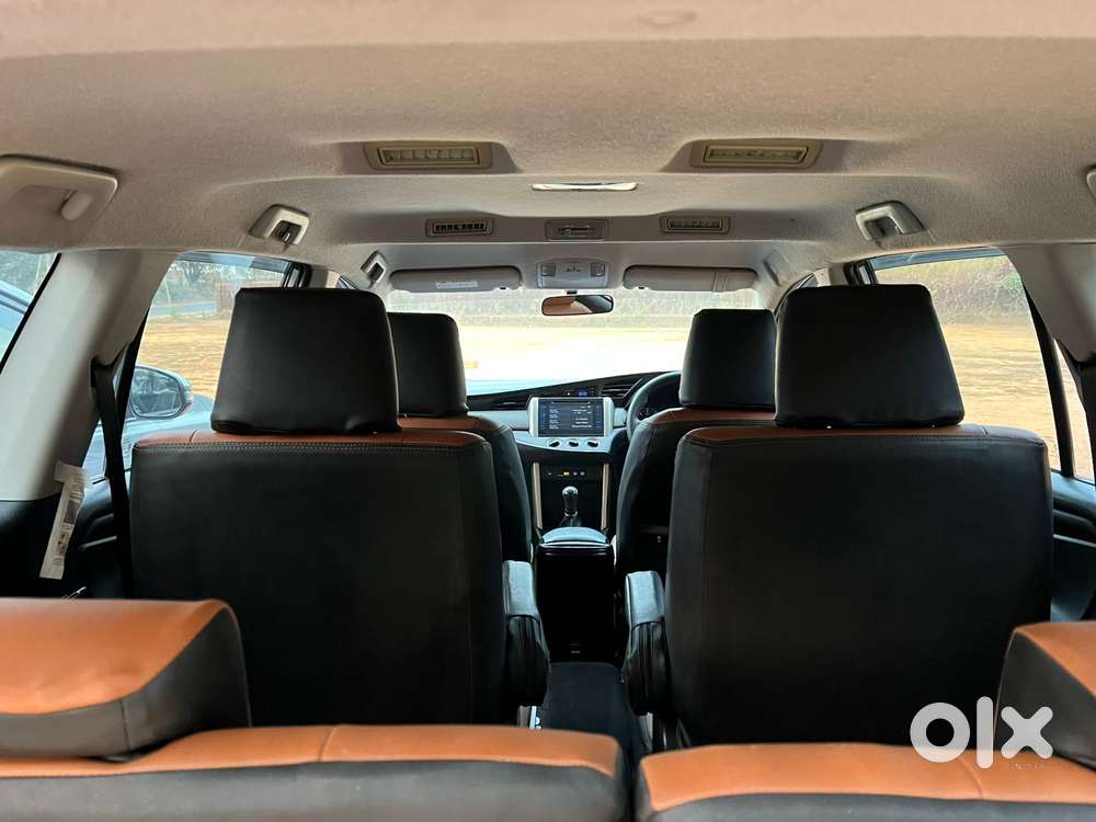 Toyota Innova Crysta