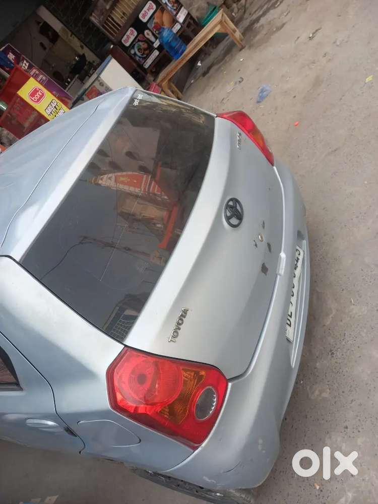 Toyota Etios Liva 2012