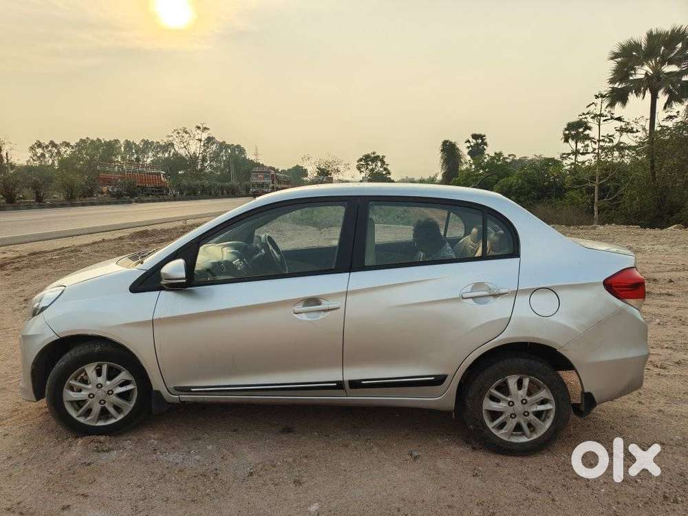 Honda Amaze, 2015, Diesel