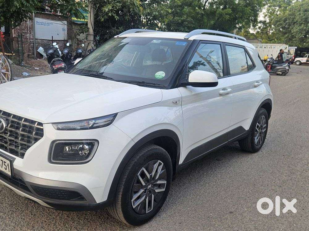 Hyundai Venue S At Turbo Gdi Petrol, 2022, Petrol
