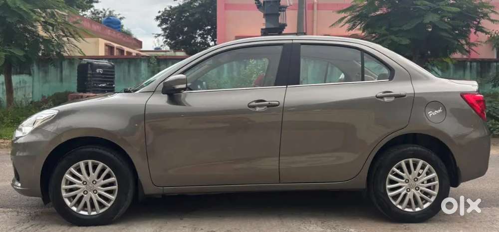 Maruti Suzuki Dzire 2022 Petrol Well Maintained