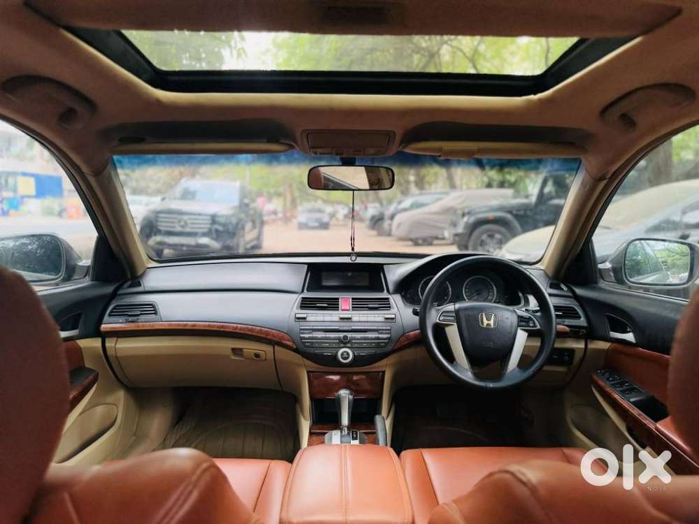 Honda Accord 2.4 Elegance Automatic, 2012, Cng & Hybrids